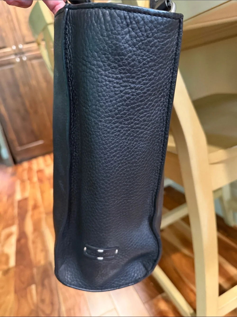 Ellington Black Leather Tote 15”x11”